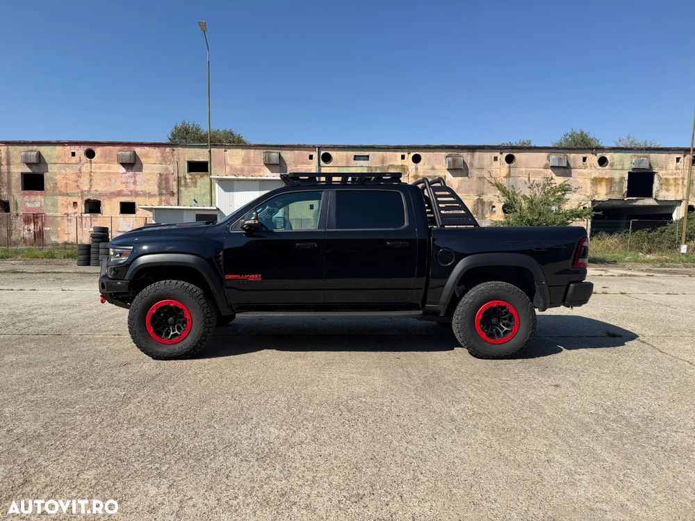 Dodge RAM - 3