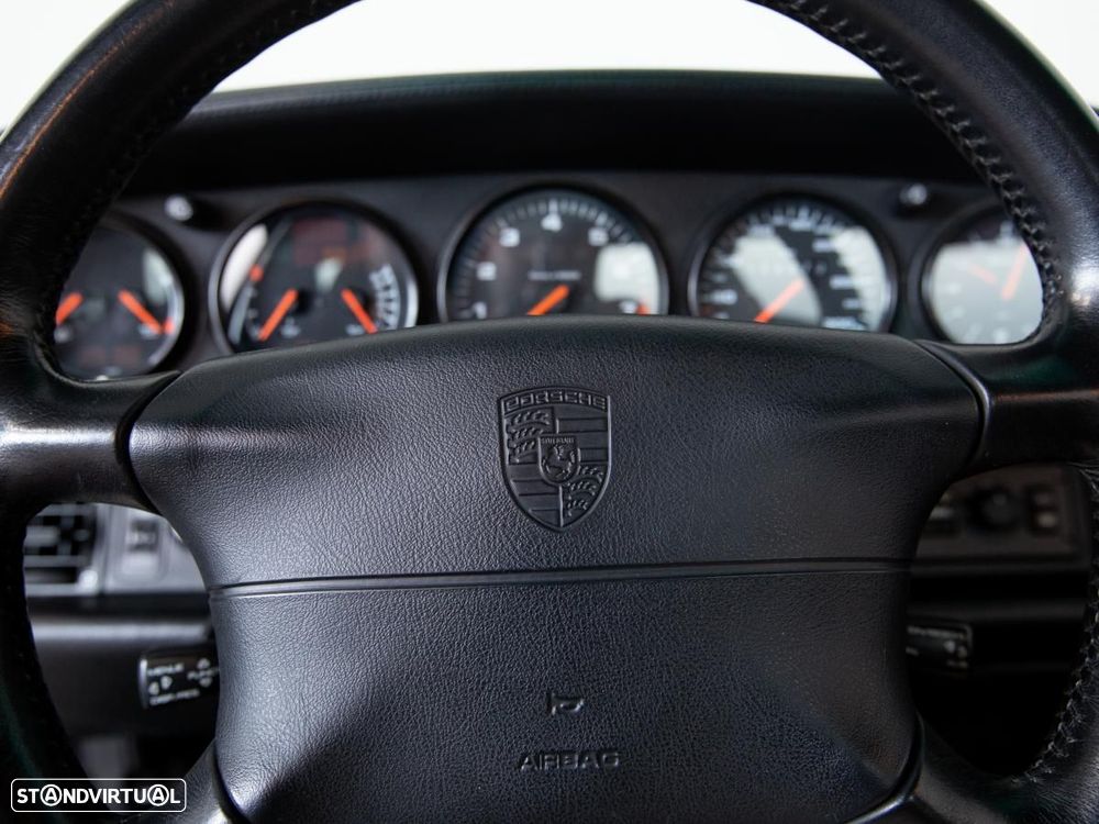 Porsche 911 (993) Coupé 3.6 Turbo - 12