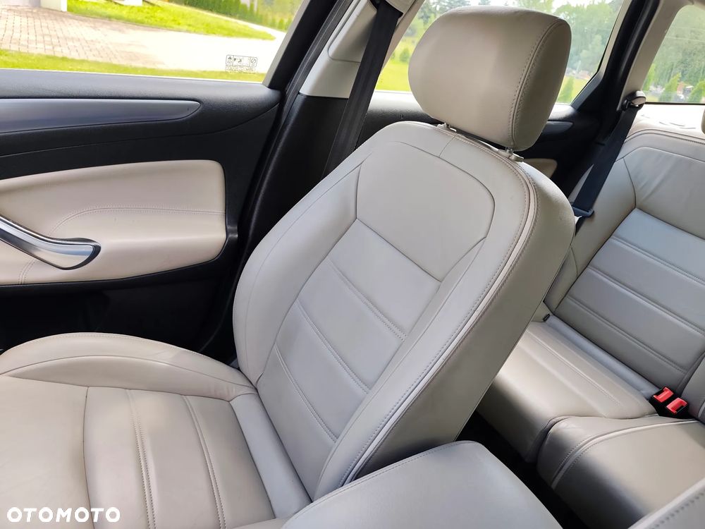 Ford Mondeo 2.0 TDCi Titanium - 33