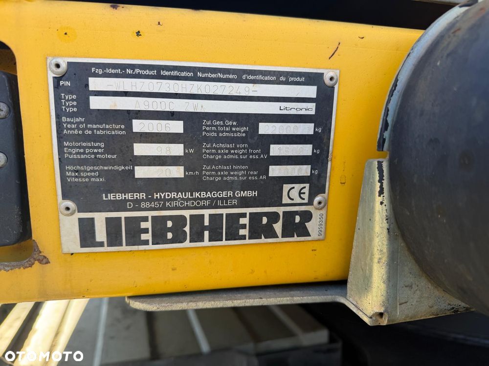 Liebherr A 900 C ZW - 7