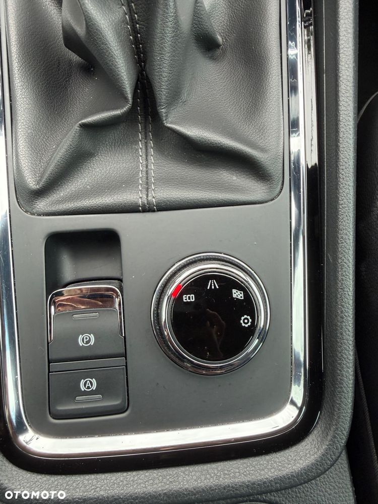 Seat Ateca 1.4 ECO TSI Xcellence S&S - 27