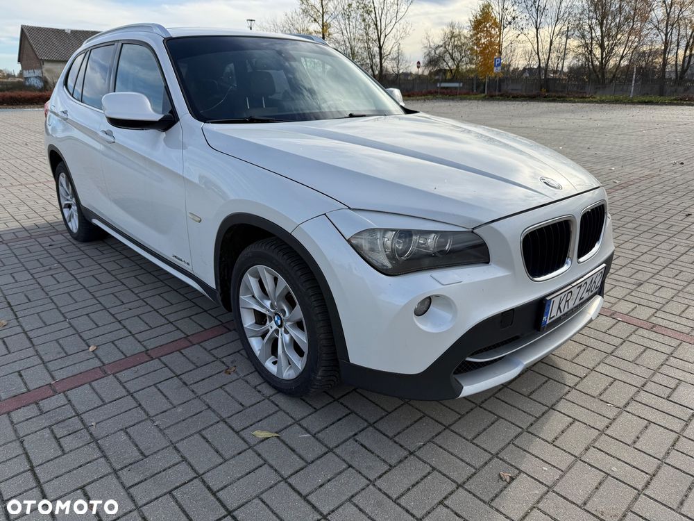 BMW X1 xDrive28i - 2
