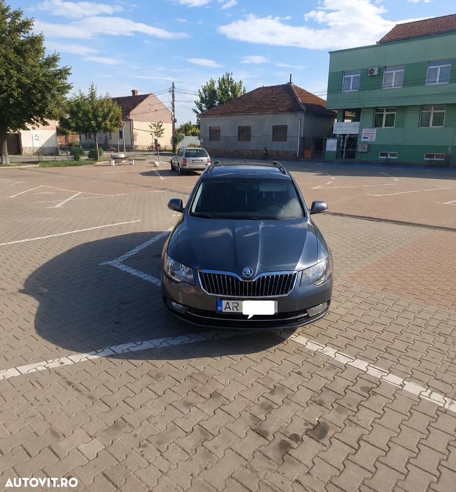 Skoda Superb 2.0 TDI Ambition - 1