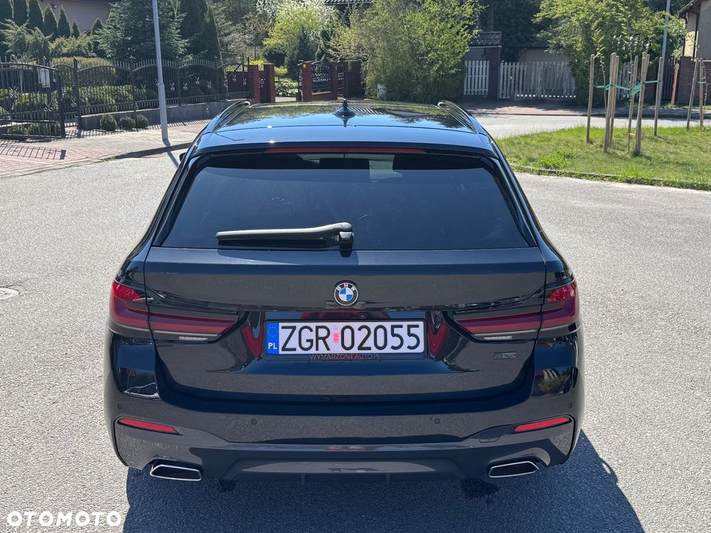 BMW Seria 5 520d MHEV Sport Line sport - 4