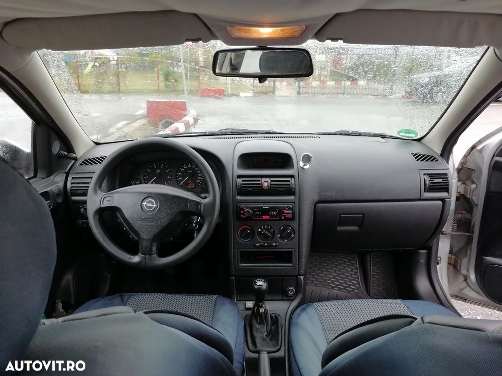Opel Astra 1.6 - 15