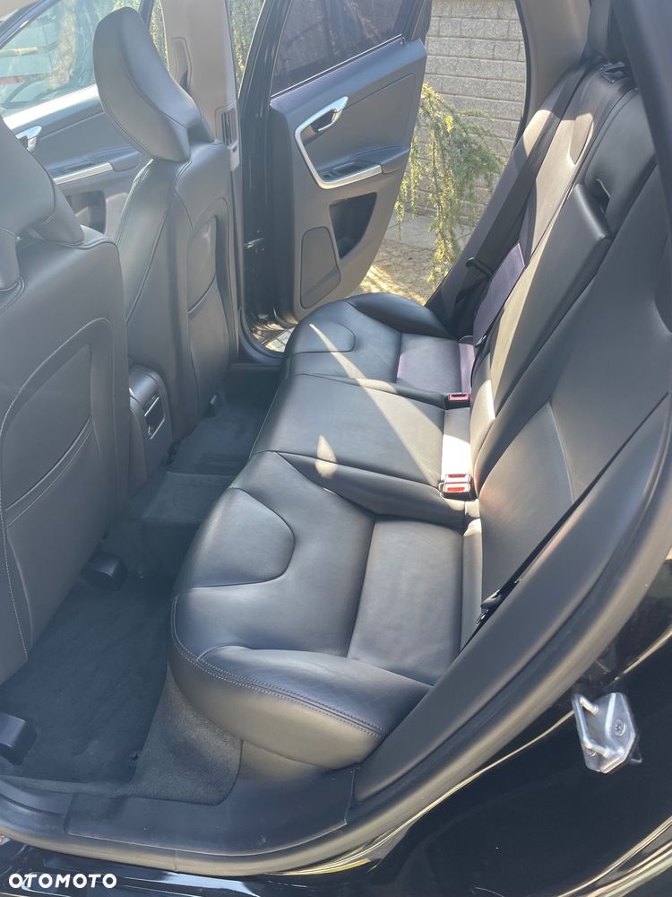 Volvo XC 60 D3 Drive-E Summum - 8