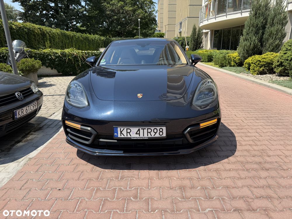 Porsche Panamera - 2