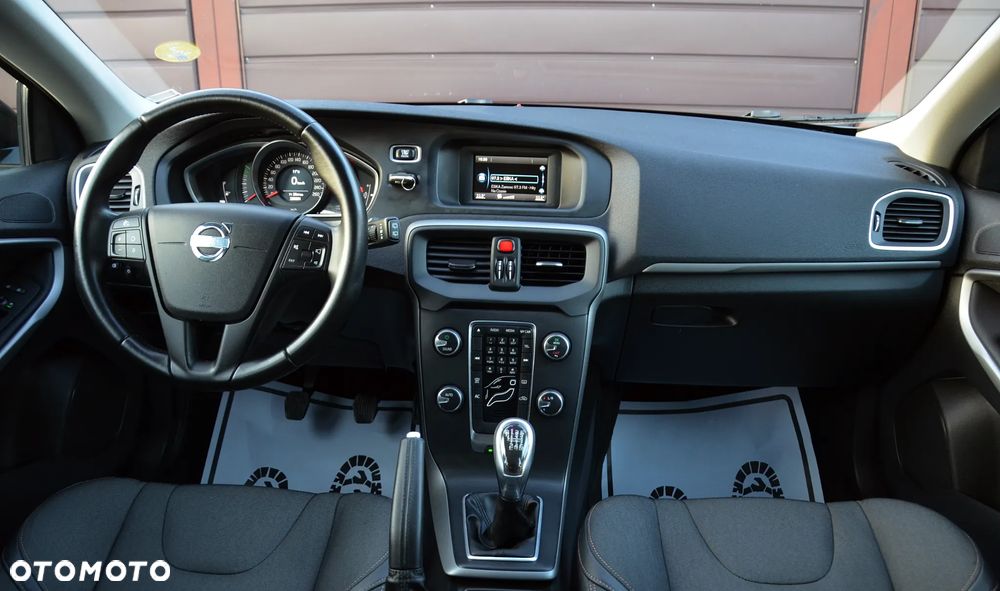 Volvo V40 Cross Country D2 - 24