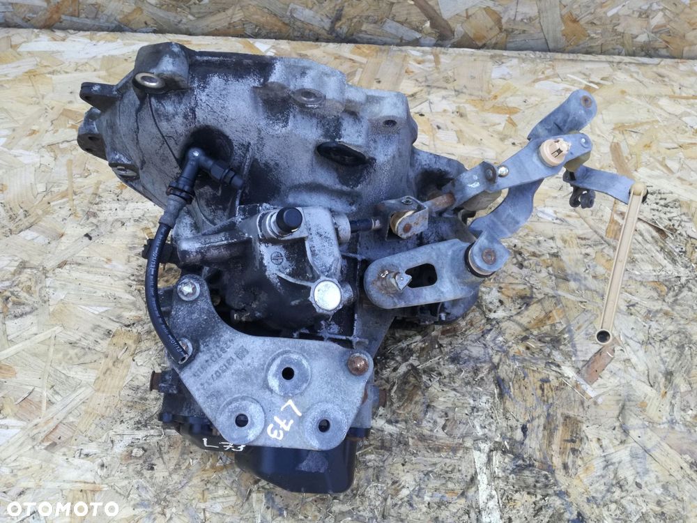 opel corsa d skrzynia biegów auce374 manualna 1.3 diesel 75km 2013r - 4