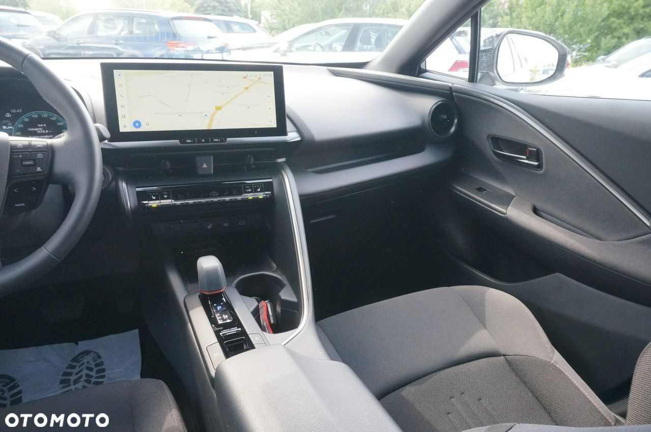 Toyota C-HR - 16