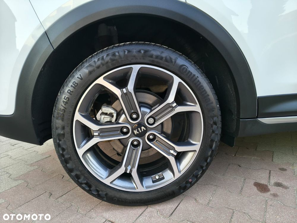 Kia XCeed 1.6 GDI DCT6 OPF Platinum Edition - 40
