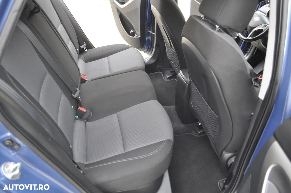 Hyundai i30 1.4 CRDi Classic - 17