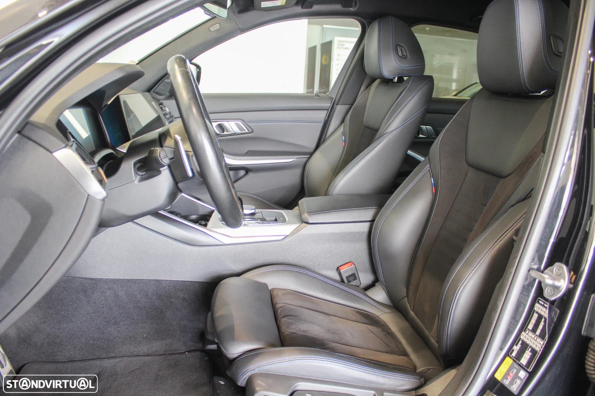 BMW 330 e Pack Desportivo M Auto - 15