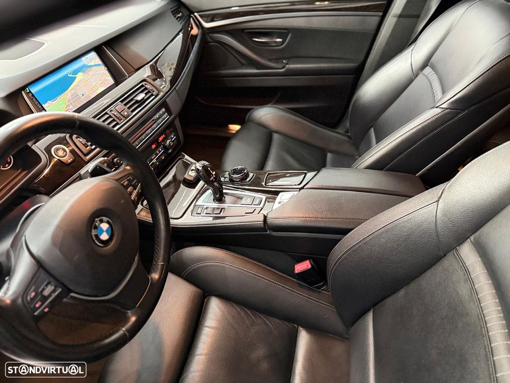 BMW 520 d Line Luxury Auto - 25
