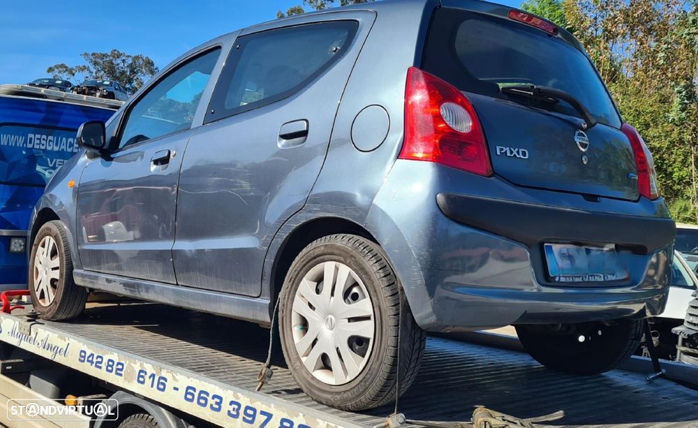 FAROL DIREITO NISSAN PIXO UAO - 10