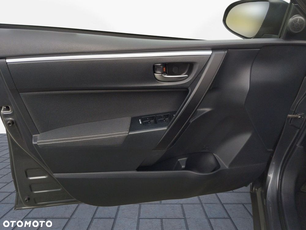 Toyota Corolla 1.6 Prestige - 22