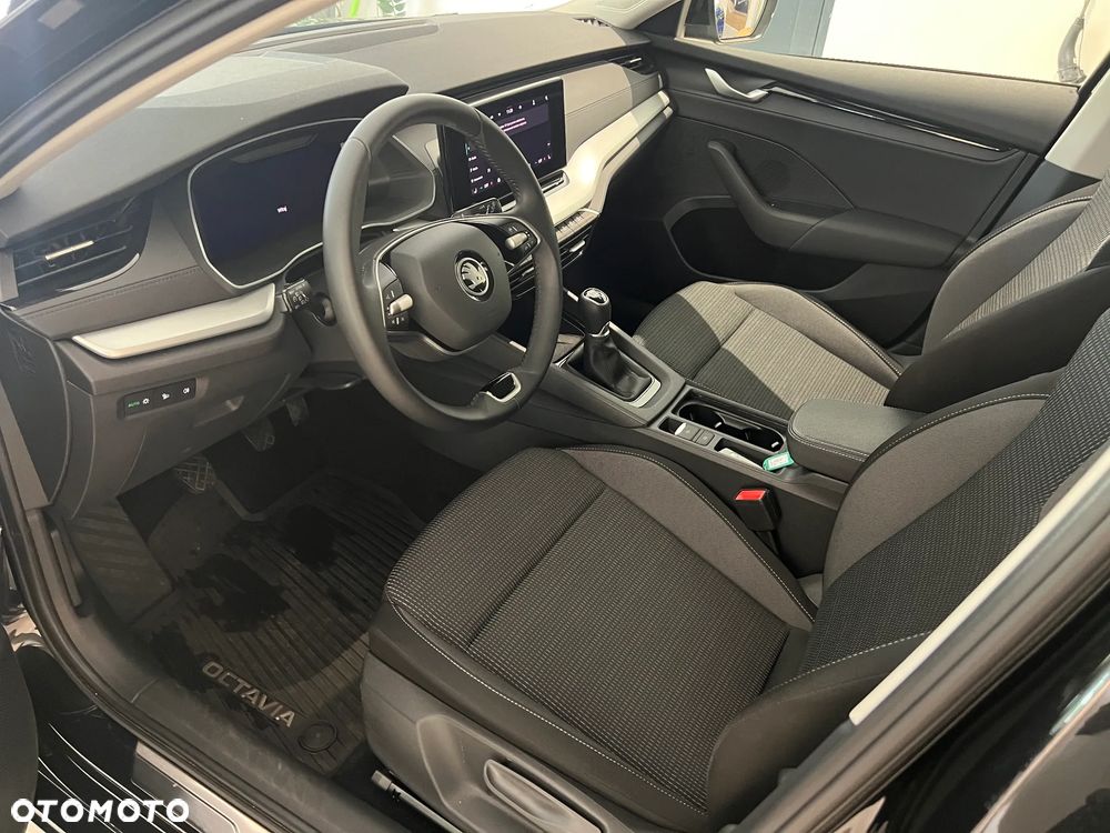 Skoda Octavia 1.5 TSI Selection - 9