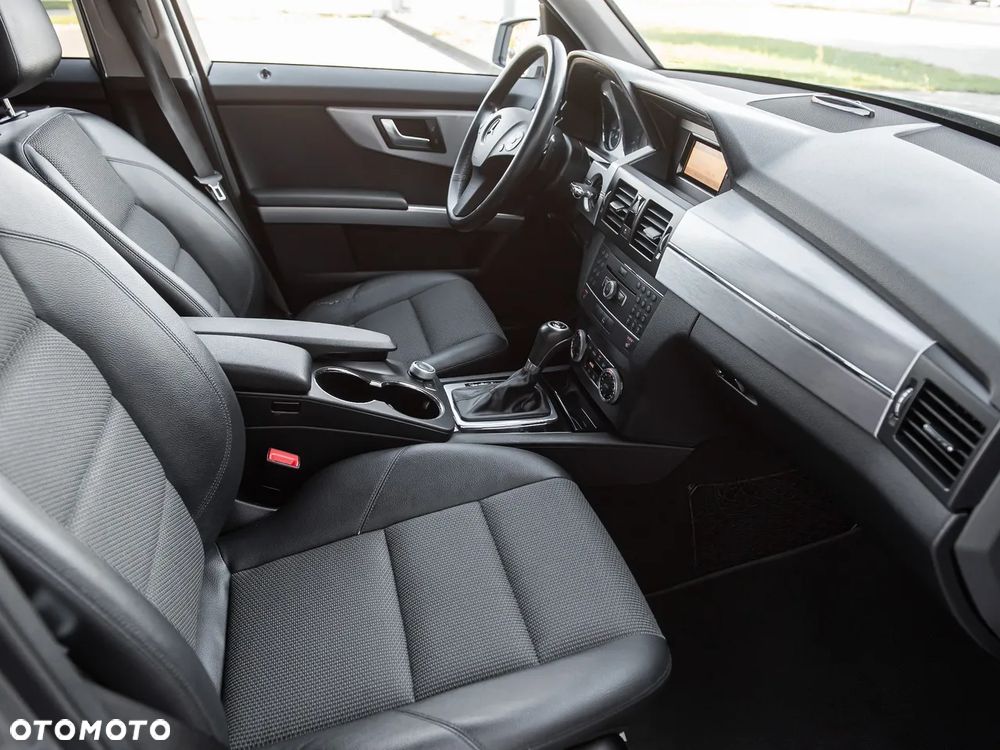 Mercedes-Benz GLK - 31
