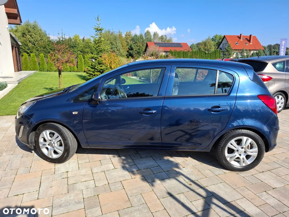 Opel Corsa 1.4 T Cosmo S&S - 13
