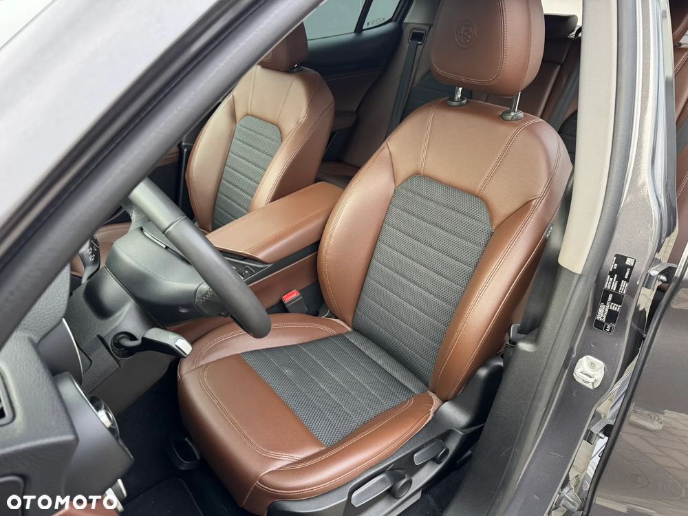Alfa Romeo Stelvio 2.2 16V AT8 Business - 17
