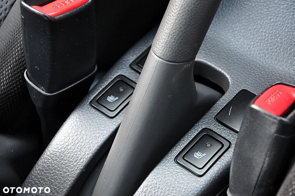 Suzuki SX4 1.6 GS/Premium - 24