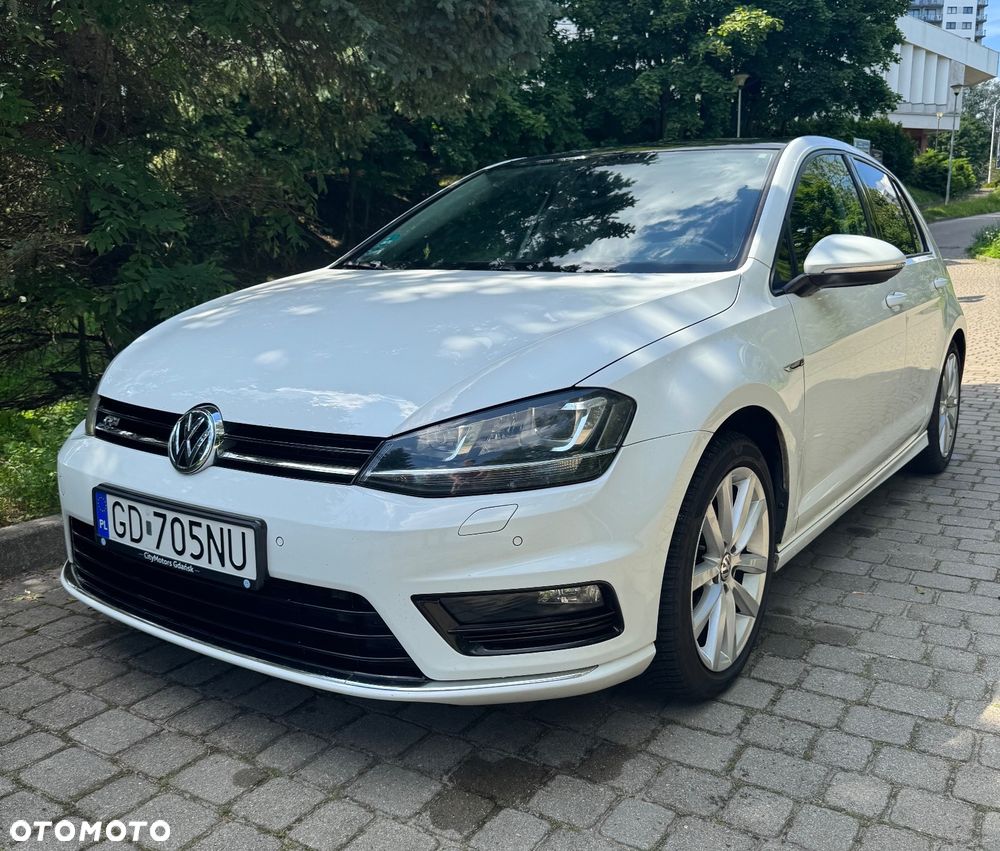 Volkswagen Golf - 2