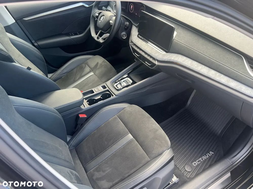 Skoda Octavia 2.0 TDI Selection DSG - 14
