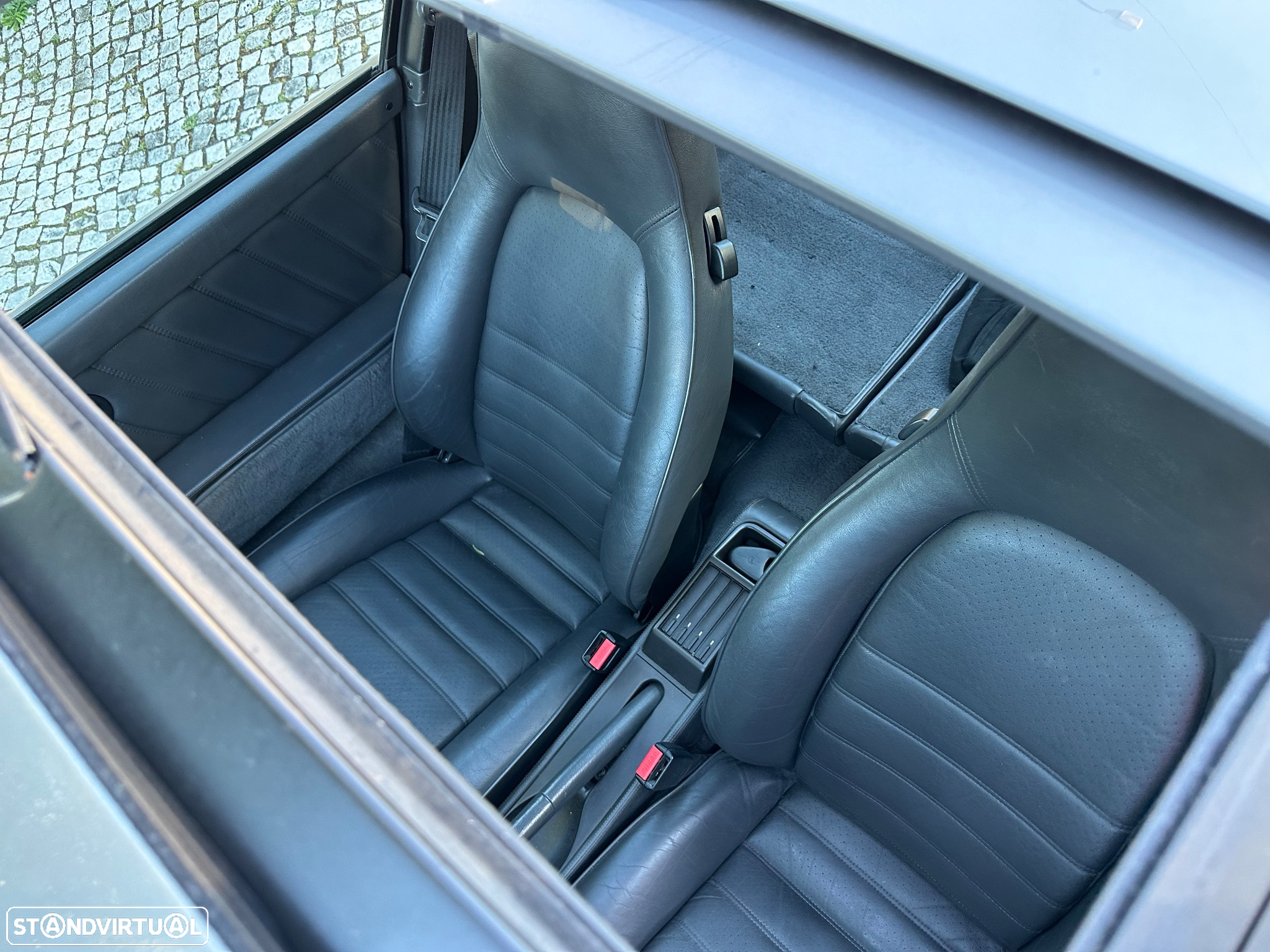Porsche 911 (964) Coupé 3.6 Carrera 4 - 11