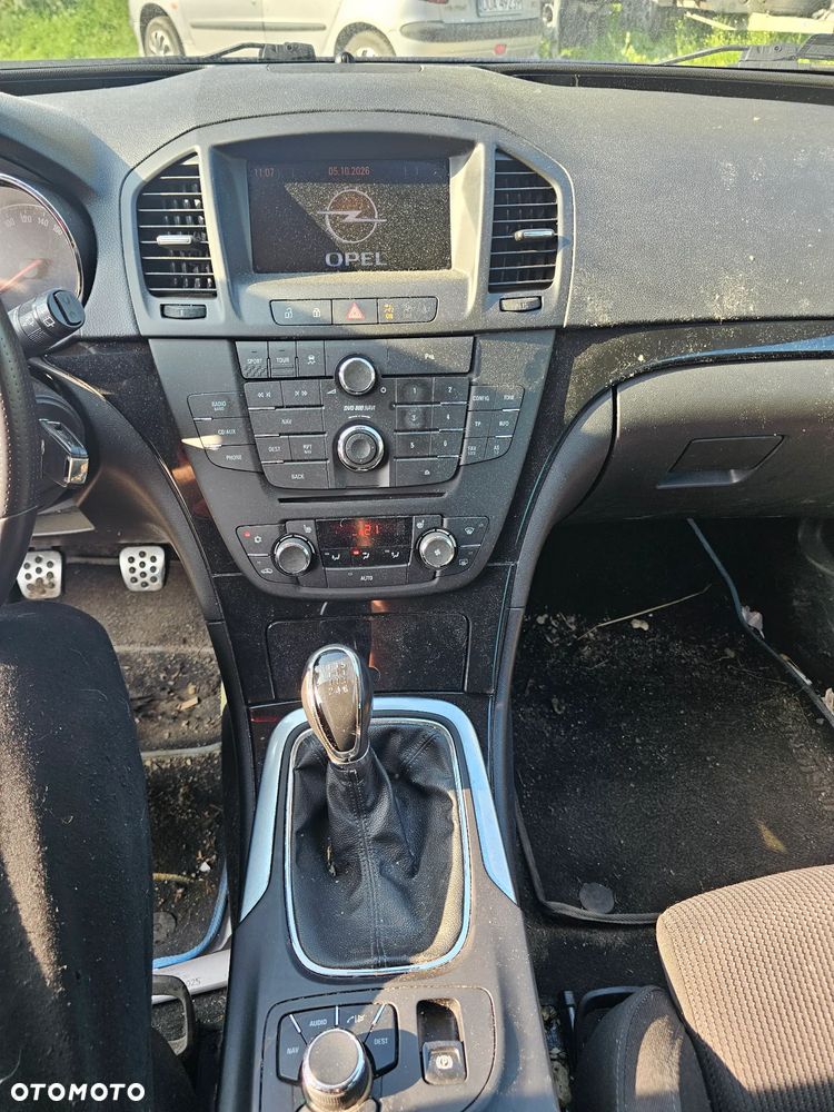 Opel Insignia - 16