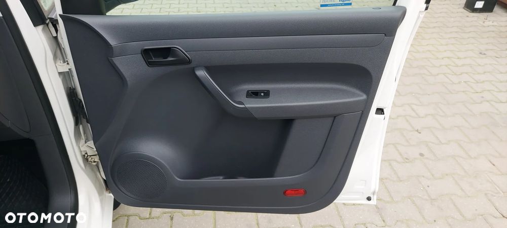 Volkswagen CADDY - 19