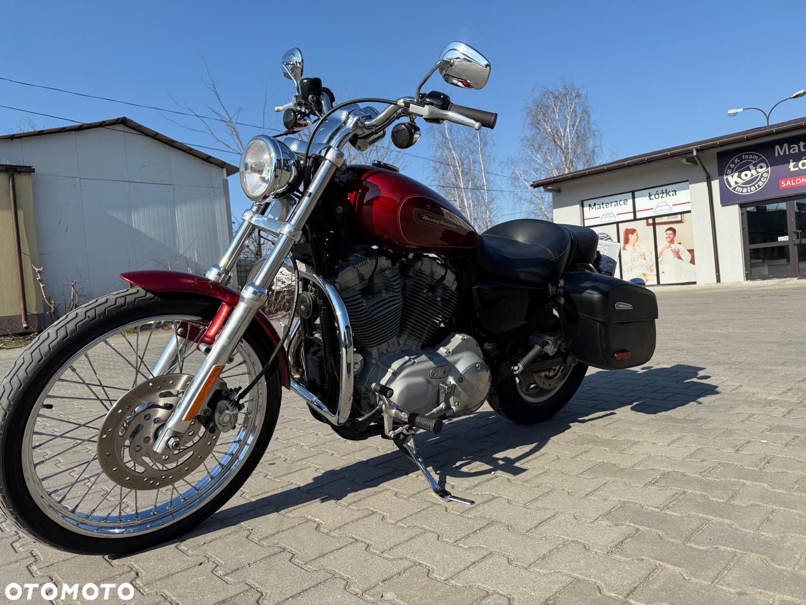 Harley-Davidson Sportster Custom 883C - 1