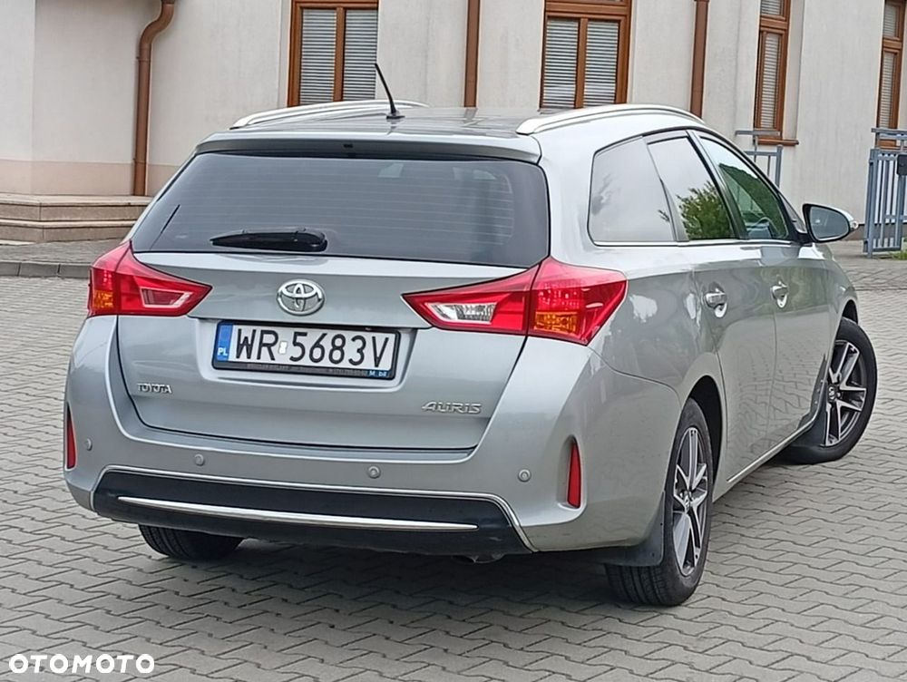 Toyota Auris 2013