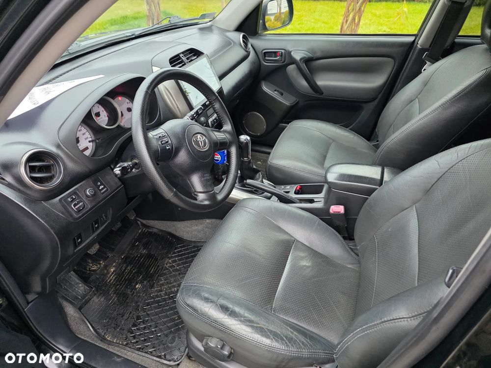 Toyota RAV4 2.0 D-4D 4x4 - 7