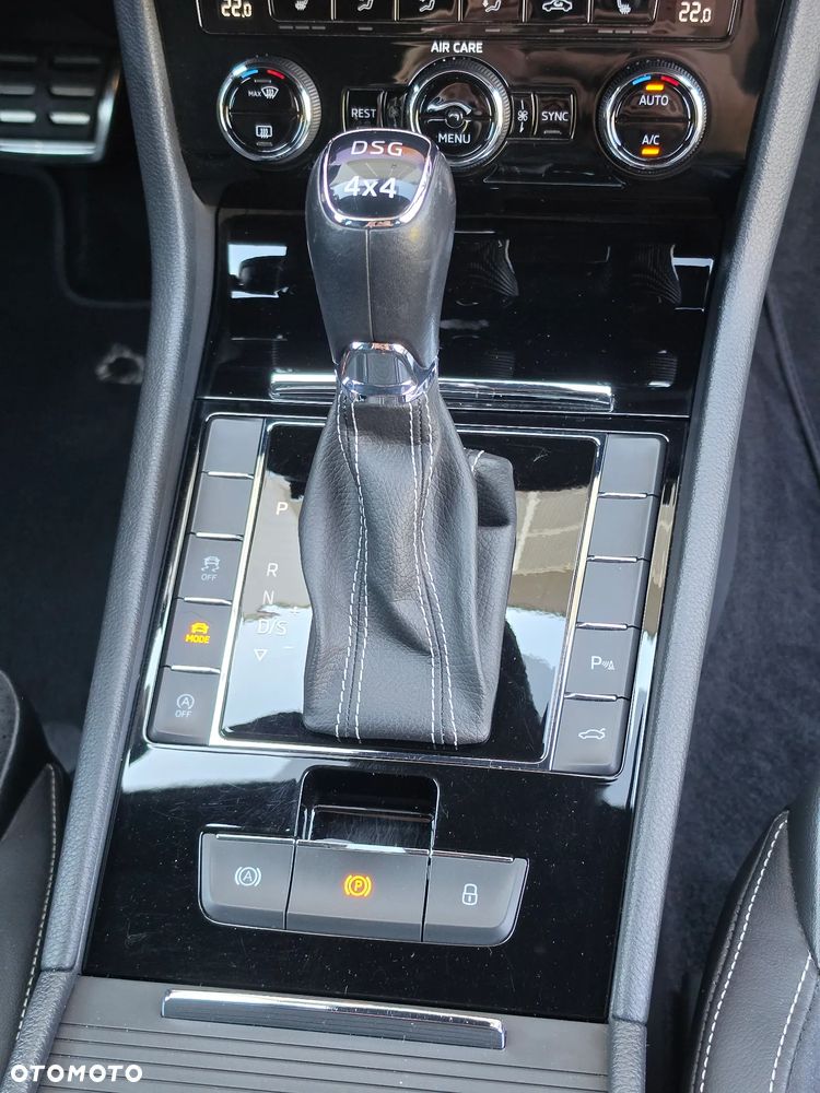 Skoda Superb 2.0 TSI 4x4 Sportline DSG - 26
