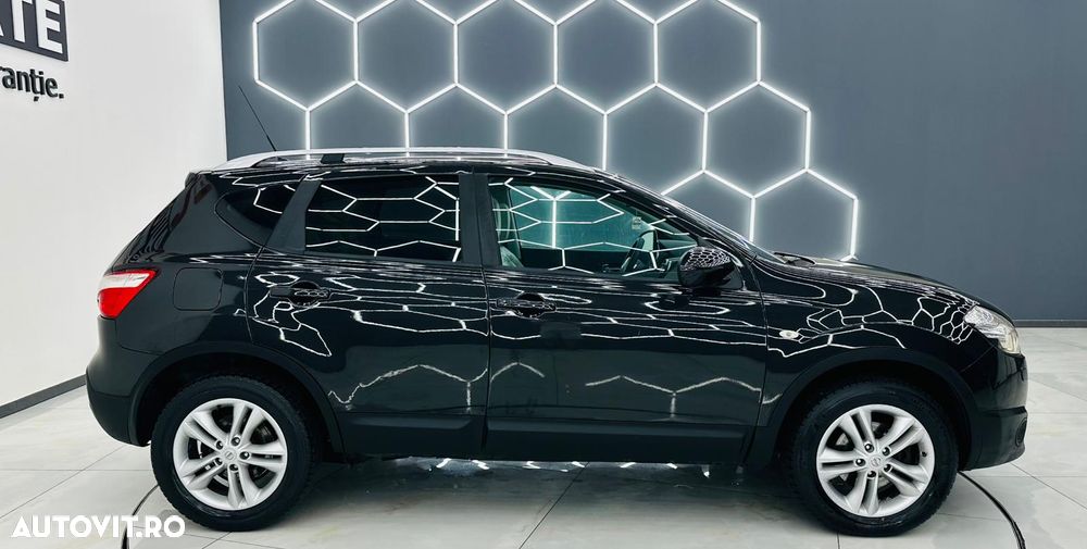 Nissan Qashqai 1.6 DCI N-Connecta - 36