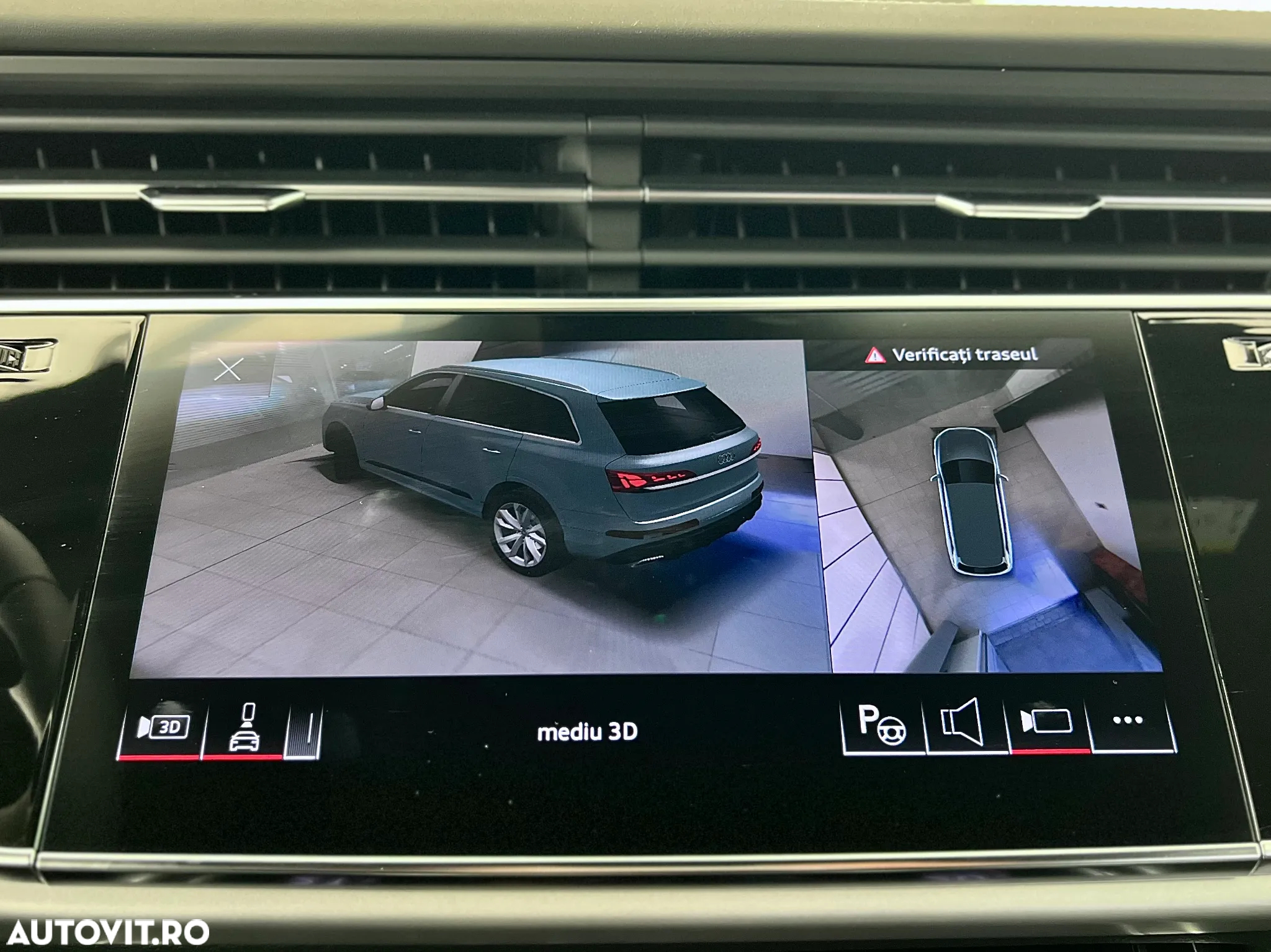 Audi Q7 55 TFSI e quattro Tiptronic PHEV Basic - 29
