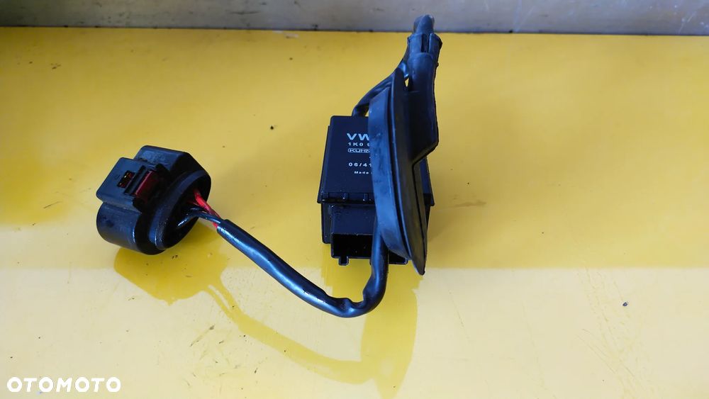 VW Sterownik pompy paliwa 1K0906093E - 1