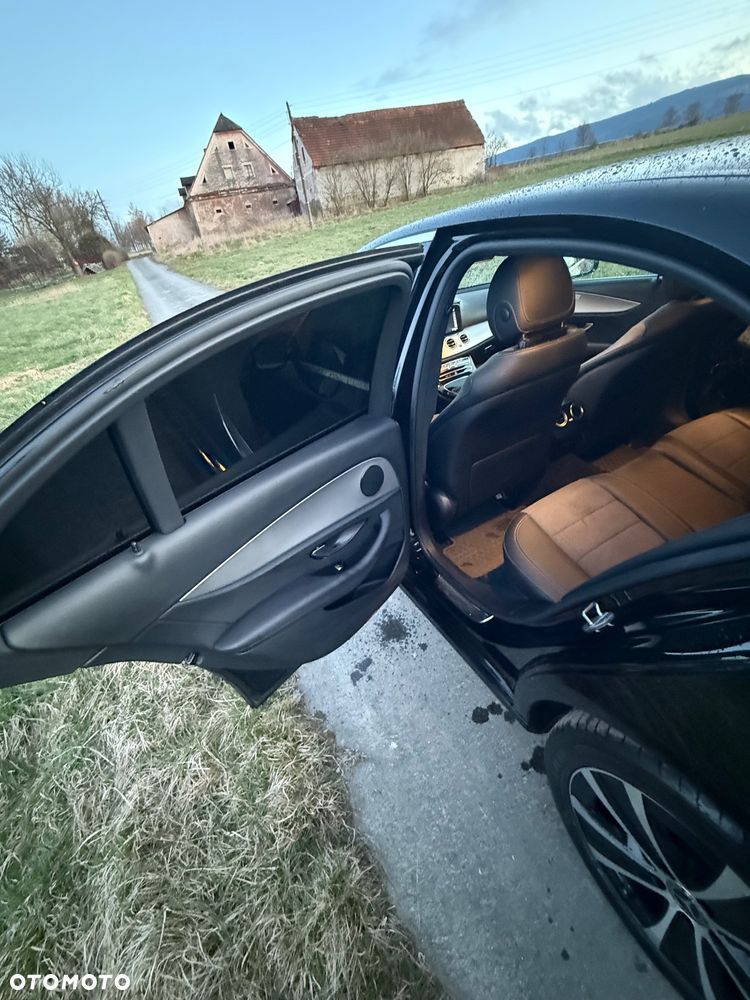 Mercedes-Benz Klasa E 220 d Avantgarde - 14