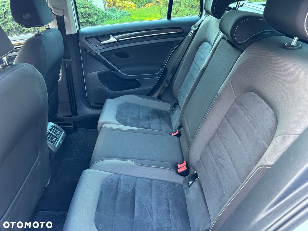 Volkswagen Golf VII 1.4 TSI BMT Highline DSG - 9