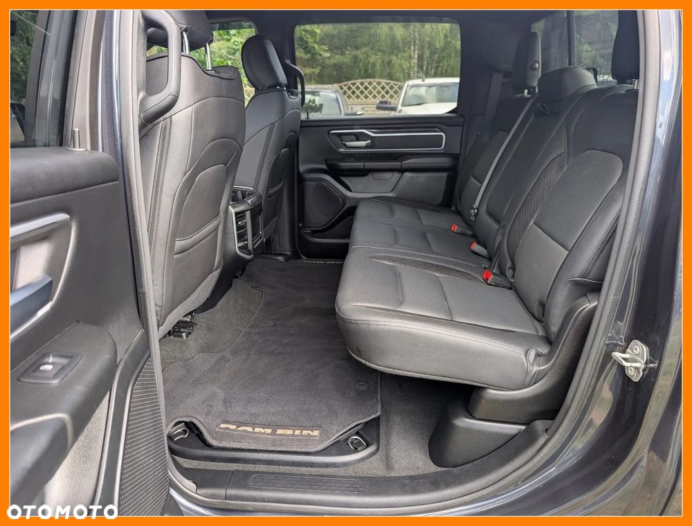 RAM 1500 Crew Cab Shortbed Bighorn - 20