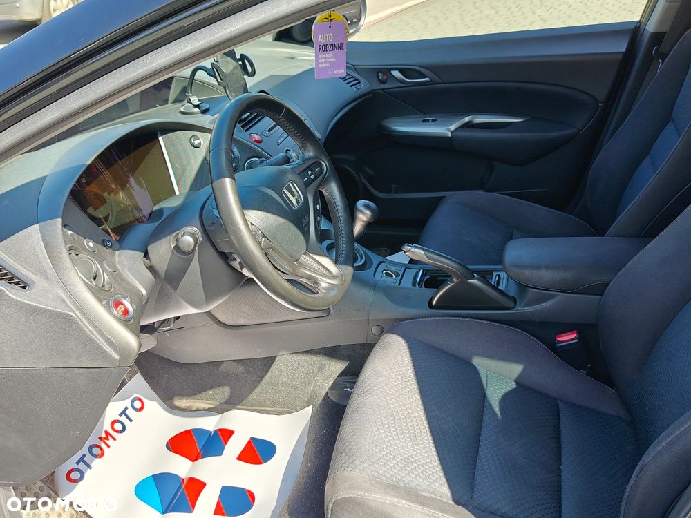 Honda Civic 1.8 Sport - 11