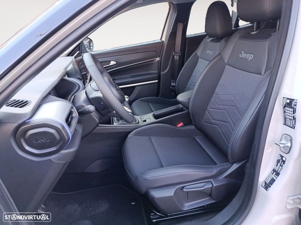 Jeep Avenger 1.2 GSE T3 Altitude - 9