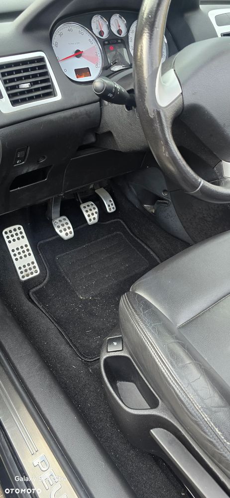 Peugeot 307 CC 1.6 Intense - 31