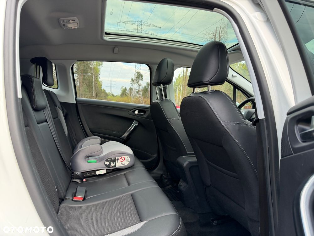 Peugeot 2008 1.2 Pure Tech Allure S&S EAT6 - 15