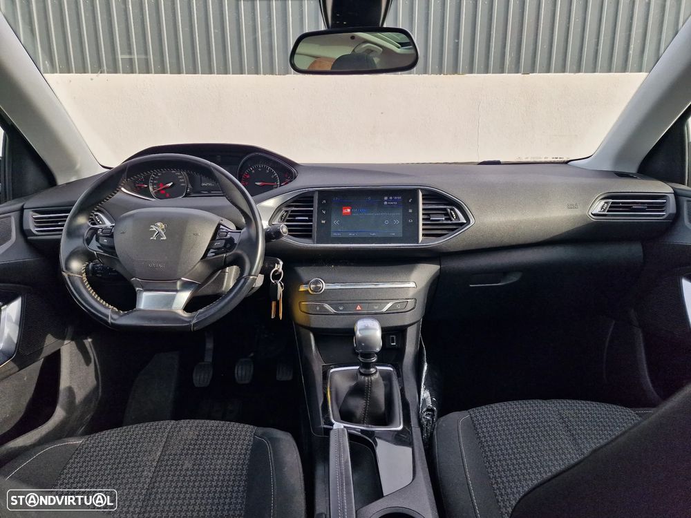 Peugeot 308 1.2 PureTech Active - 14