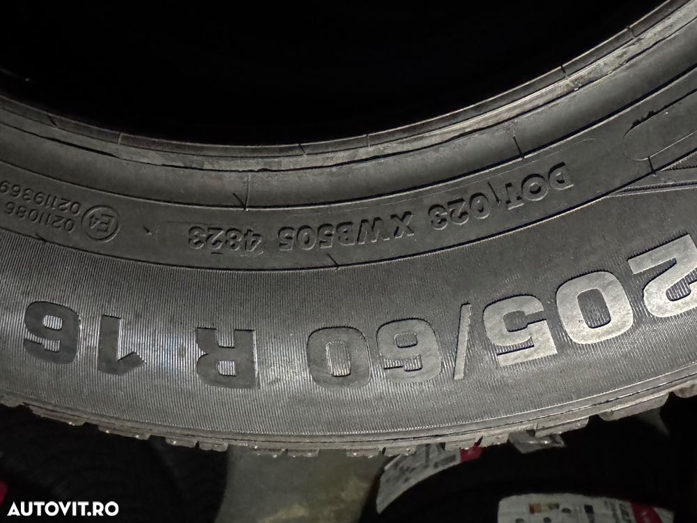 Vând 4 anvelope 205/60/16 vredestein de iarnă noi - 4