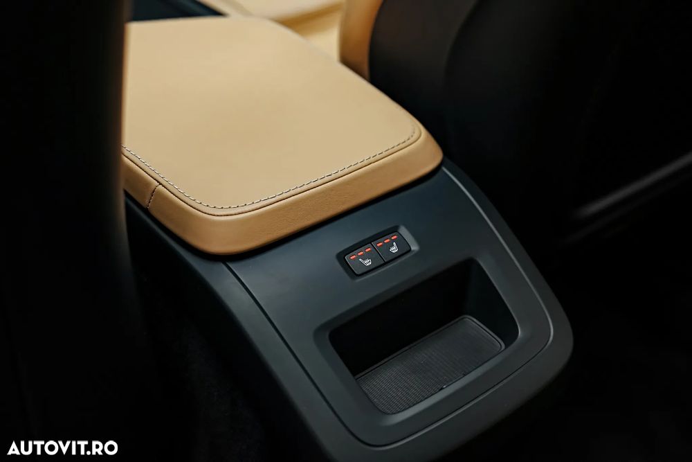Volvo XC 90 B5 D AWD Geartronic Inscription - 39