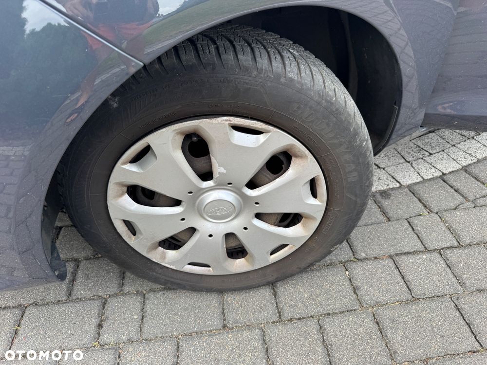 Ford Fiesta 1.25 SYNC Edition - 14