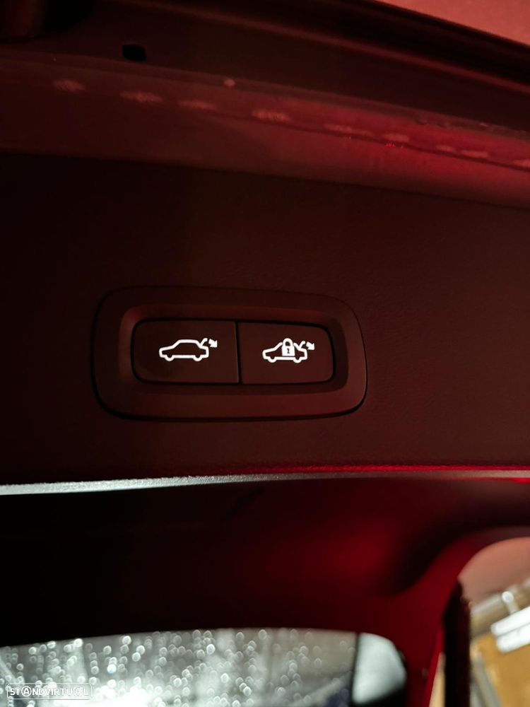 Volvo XC 40 T5 Recharge DKG RDesign - 12