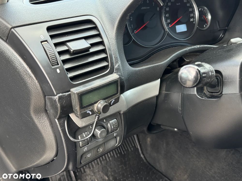 Subaru Legacy Kombi 2.0i Comfort - 30